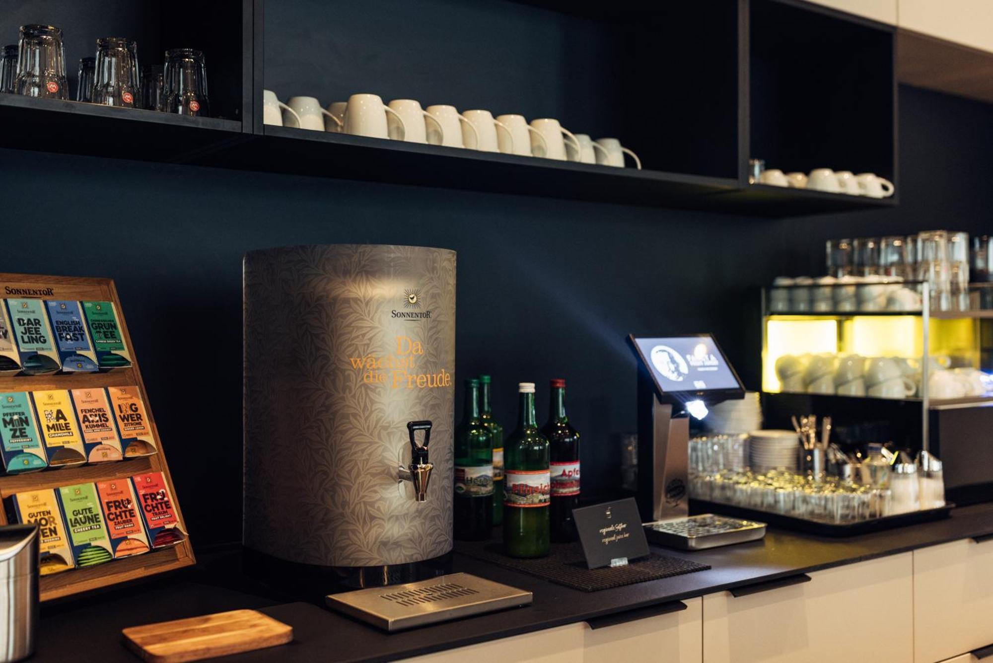 Harry'S Home Graz-Smart City Hotel & Apartments Buitenkant foto