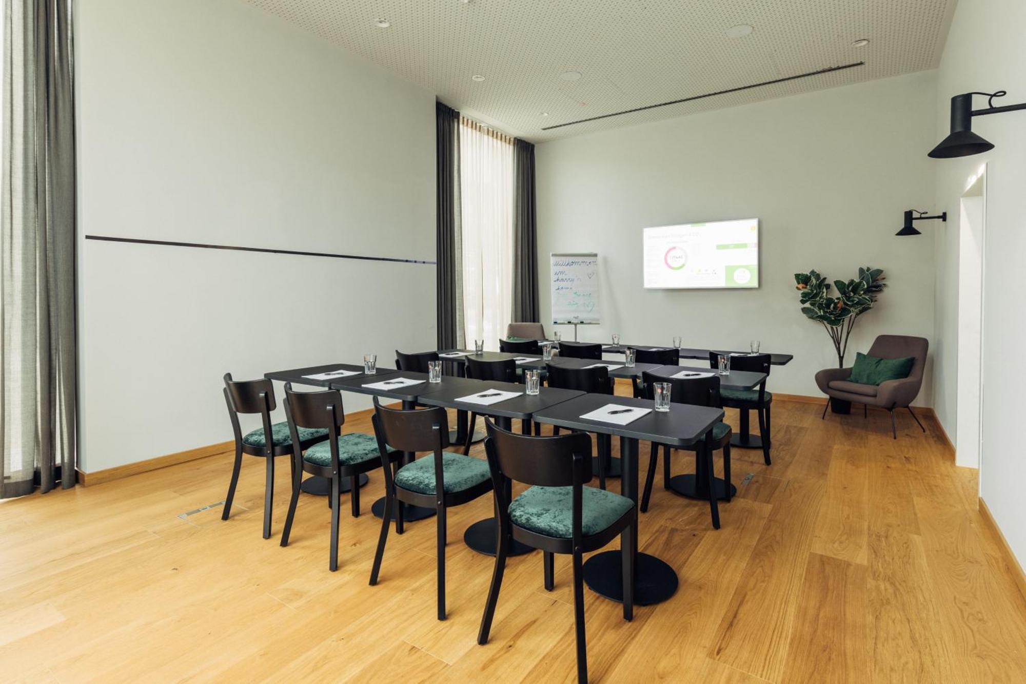 Harry'S Home Graz-Smart City Hotel & Apartments Buitenkant foto