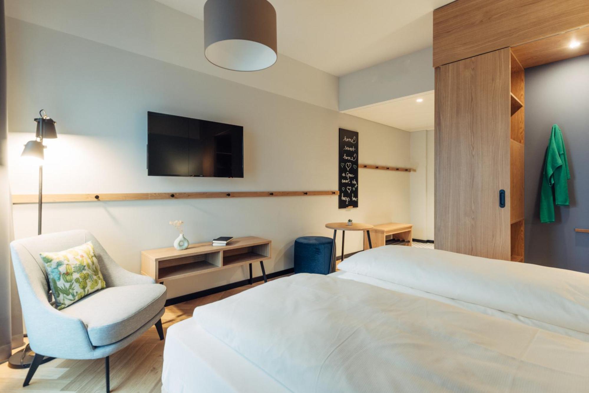 Harry'S Home Graz-Smart City Hotel & Apartments Buitenkant foto